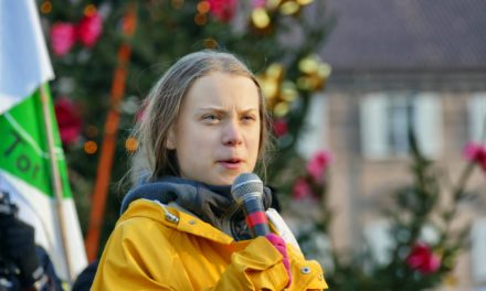 Greta Thunberg repreende os líderes mundiais que só querem saber do Instagram