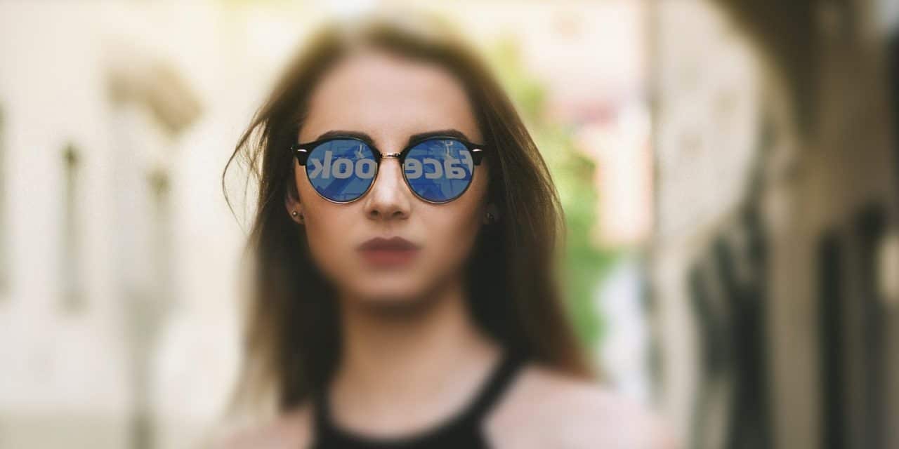 O Facebook desafia o direito à privacidade na internet