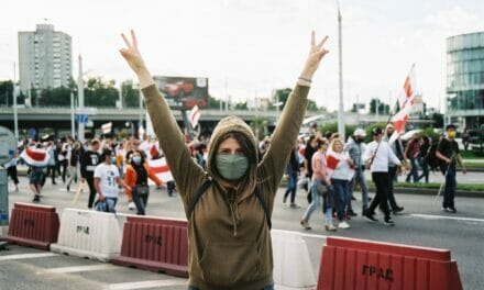 “The Economist” diz que a esquerda autoritária afronta a democracia